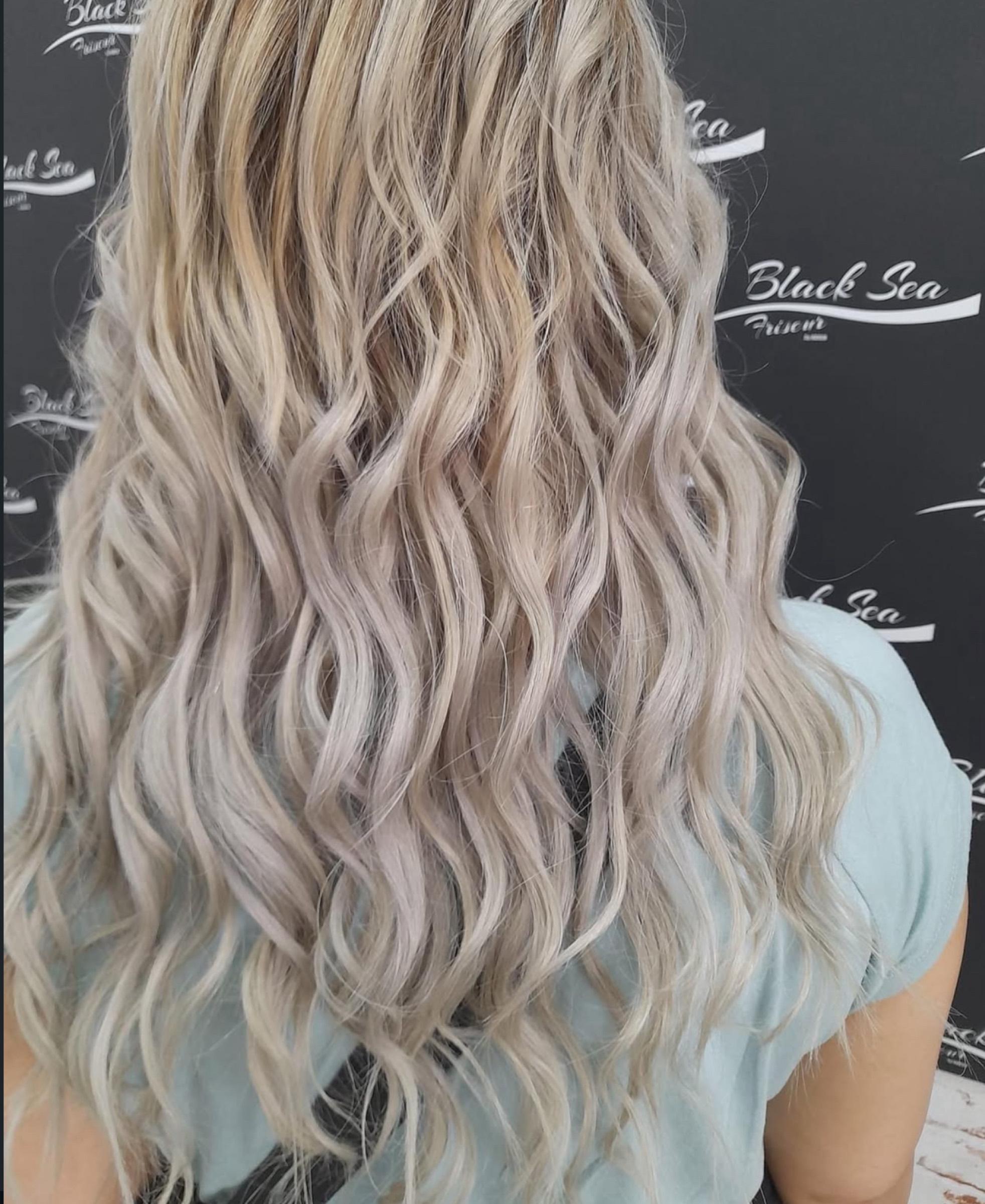Elegant look at Black Sea Friseur in Vienna 1030